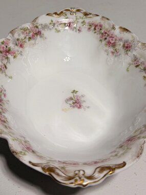 Haviland GDA Limoges Pink Rose Scalloped Bowl